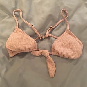 Billabong bikini top